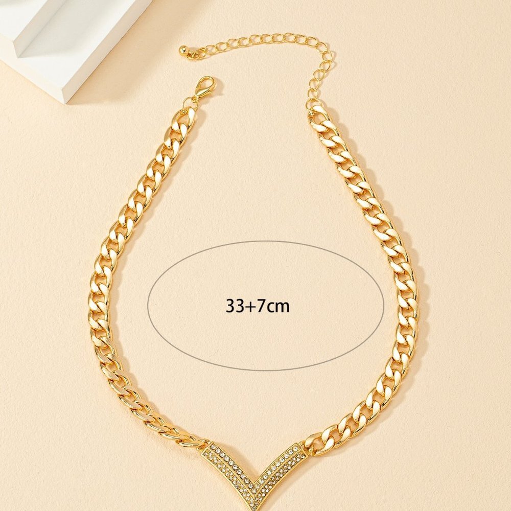 Rhinestone Chunky Chain Necklace, Charm Pendant Trendy dainty Minimalist - Picture 3 of 3